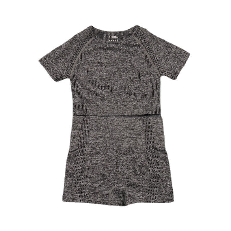 European and American Seamless Knitted Sports Yoga Suit Women's Quick-drying Short-sleeved Shorts Tight Two-piece Set Women's Spot