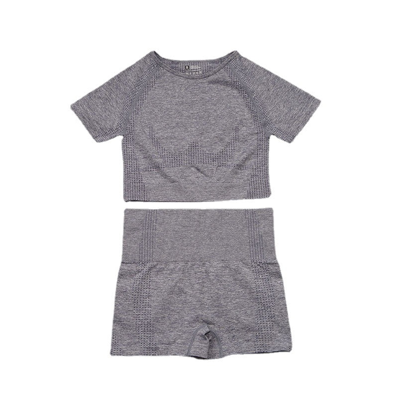 European and American Seamless Knitted Sports Yoga Suit Women's Quick-drying Short-sleeved Shorts Tight Two-piece Set Women's Spot