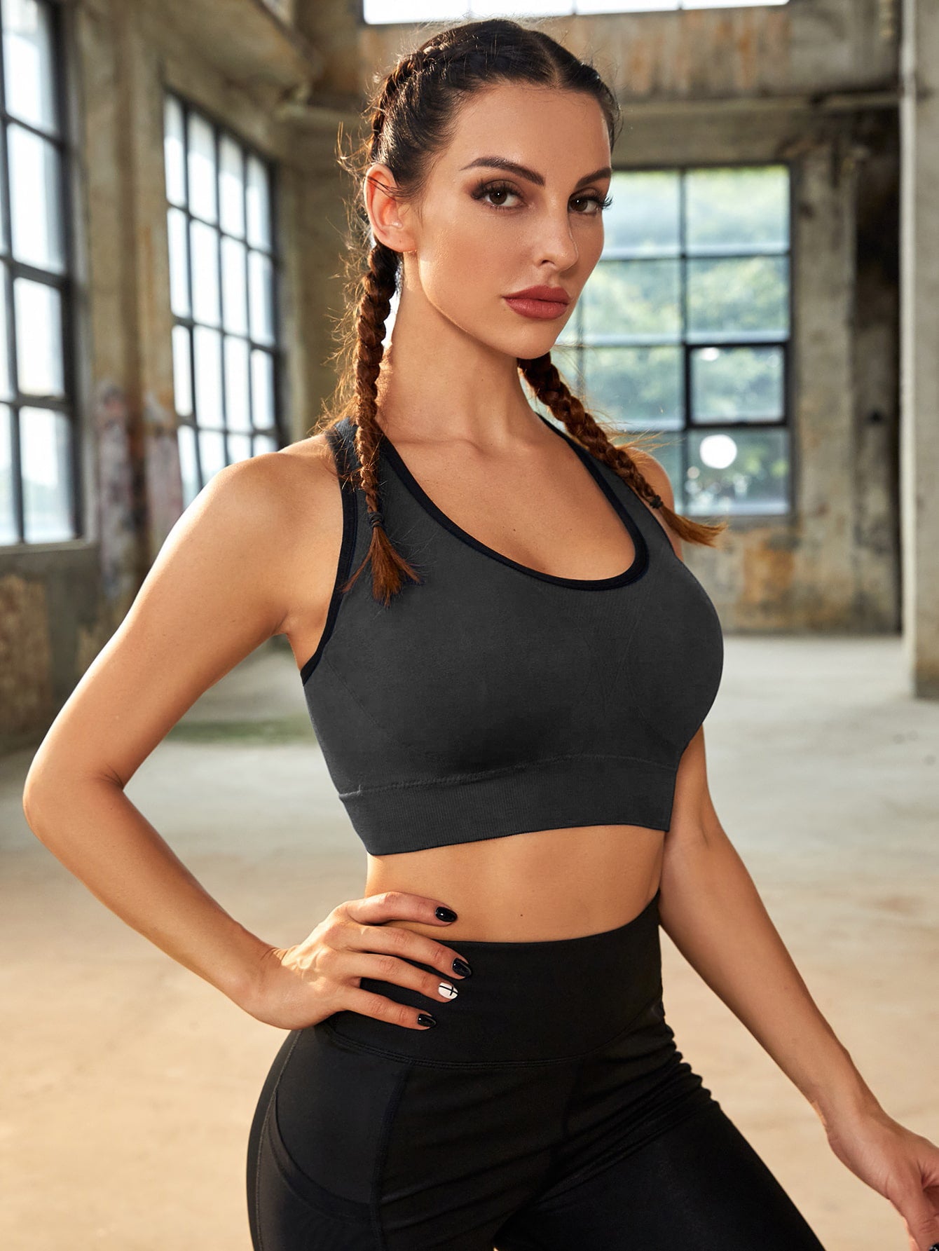 Sports Underwear Gathers Seamless Steel Ring Bra Black Technology Support Integrated Cup Summer Thin Hollow Women