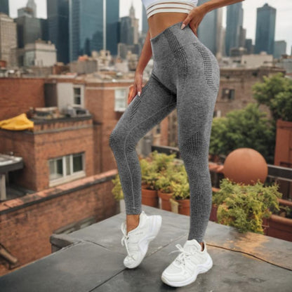 Nine-point Yoga Pants, High-waisted Yoga Pants, Hip-lifting Outer Wear, Sports and Fitness, The Same High-end Peach Hip Fitness Pants, Large Size.