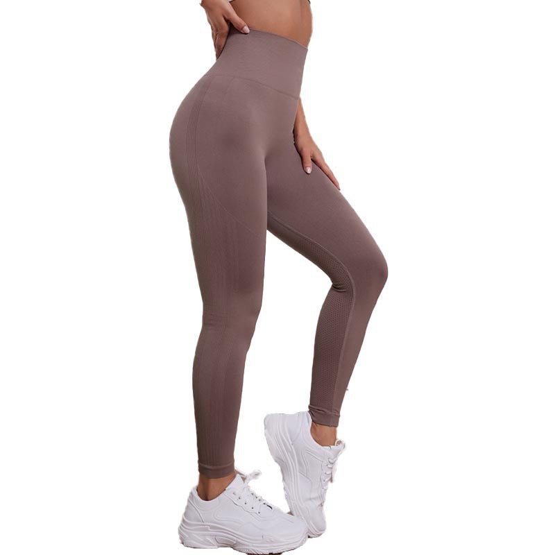 Skinny Hip-lifting Women's Yoga Pants Seamless Summer Breathable Fitness Nine-point Pants Elastic Seamless Nude Sweatpants