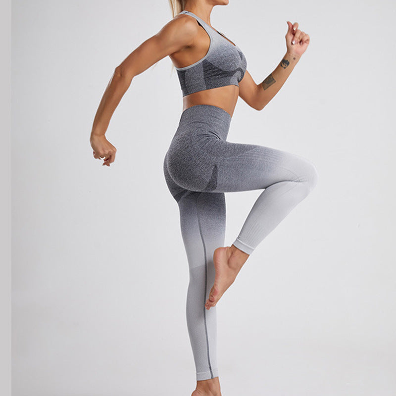 European and American Cross-border E-commerce Explosive Seamless Yoga Sports Vest Set Fitness Buttock Lift Gradient Gradient Yoga Set